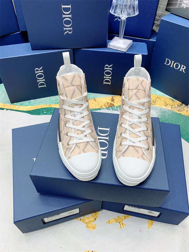 D*or B23 High Top