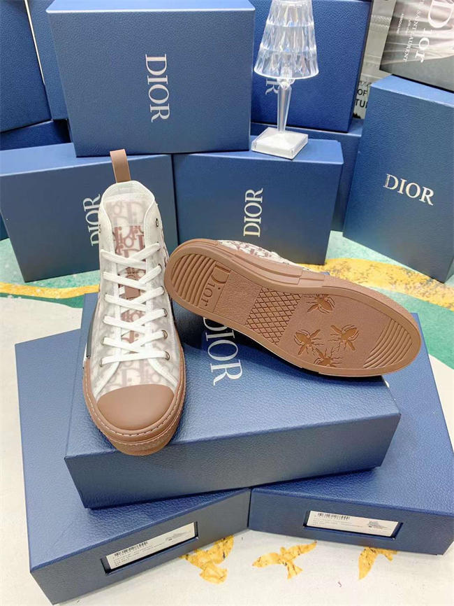 D*or B23 High Top