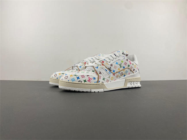 l0vis Vvtt0n lv trainer