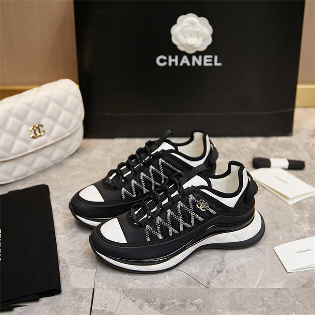 Ch**el trend sneaker