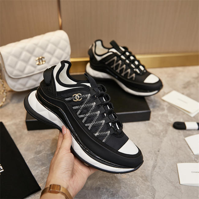 Ch**el trend sneaker