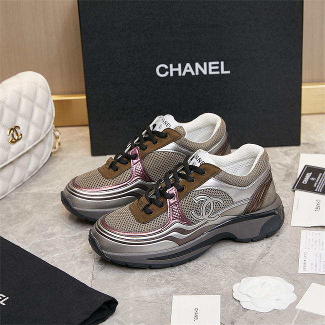 Ch**el trend sneaker