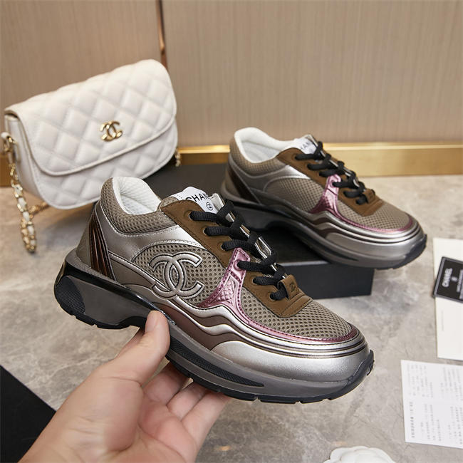 Ch**el trend sneaker