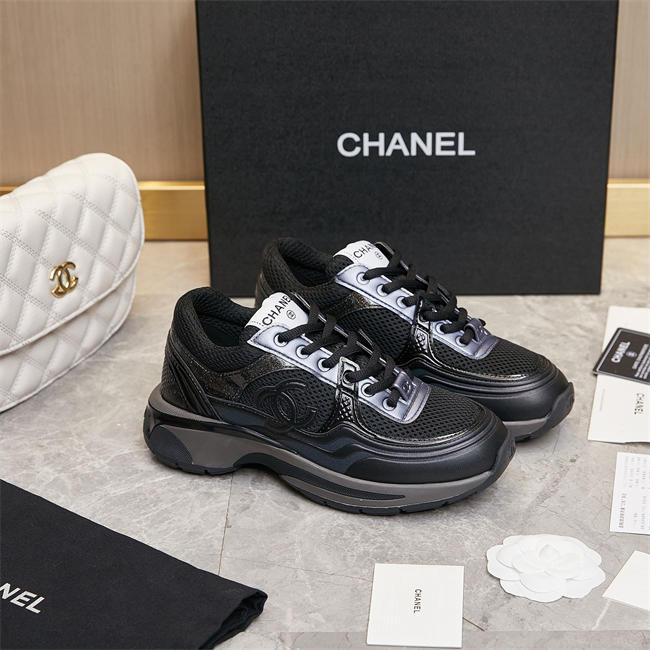 Ch**el trend sneaker