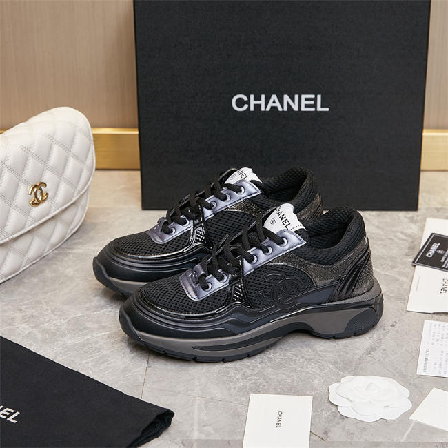 Ch**el trend sneaker