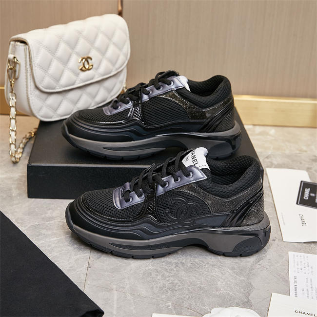 Ch**el trend sneaker