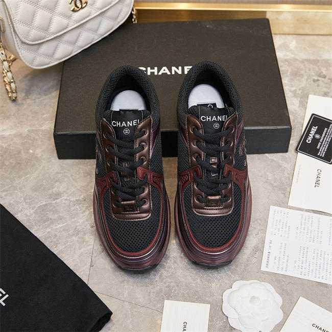 Ch**el trend sneaker