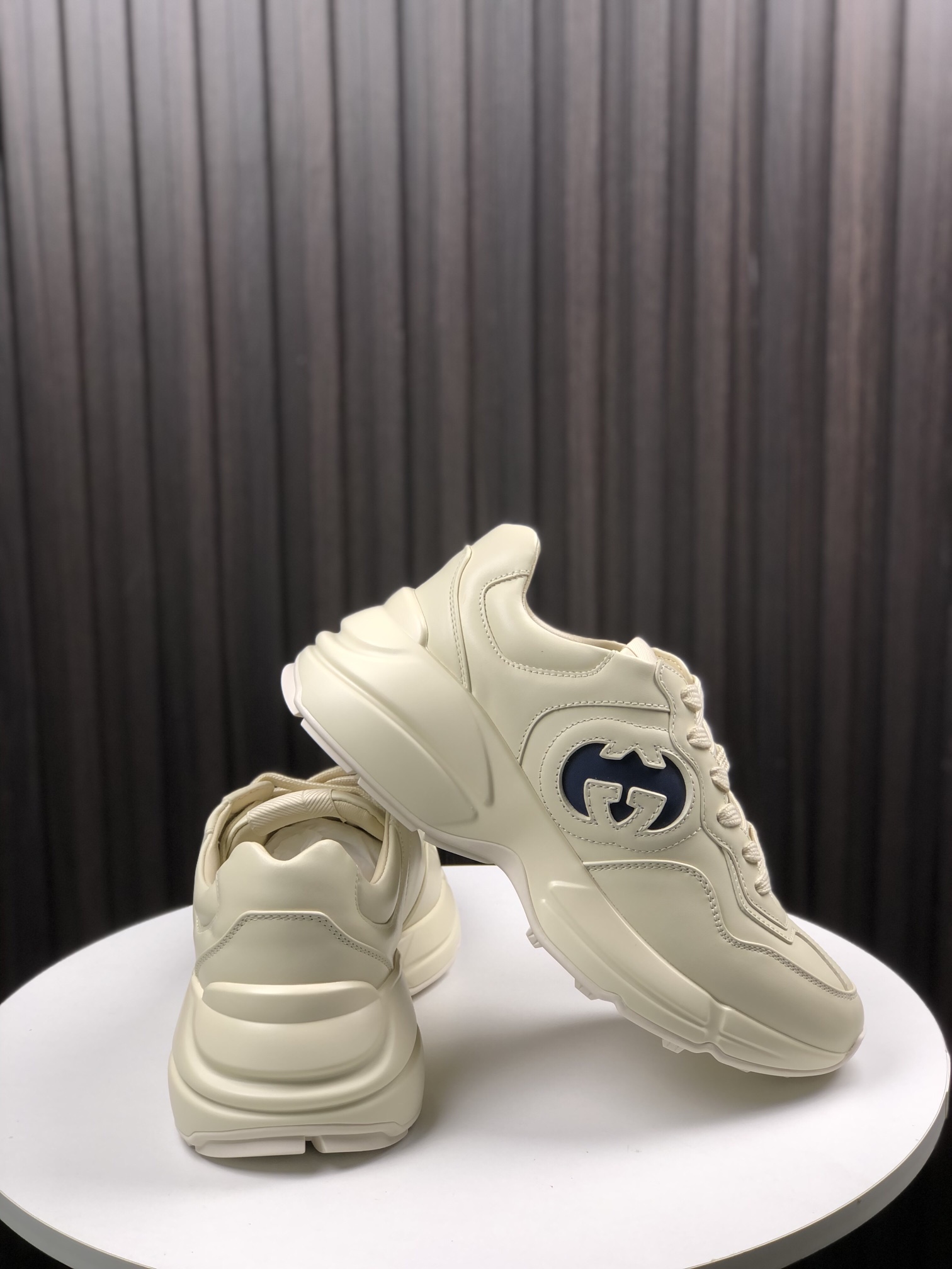 Gvc*1 python sneaker