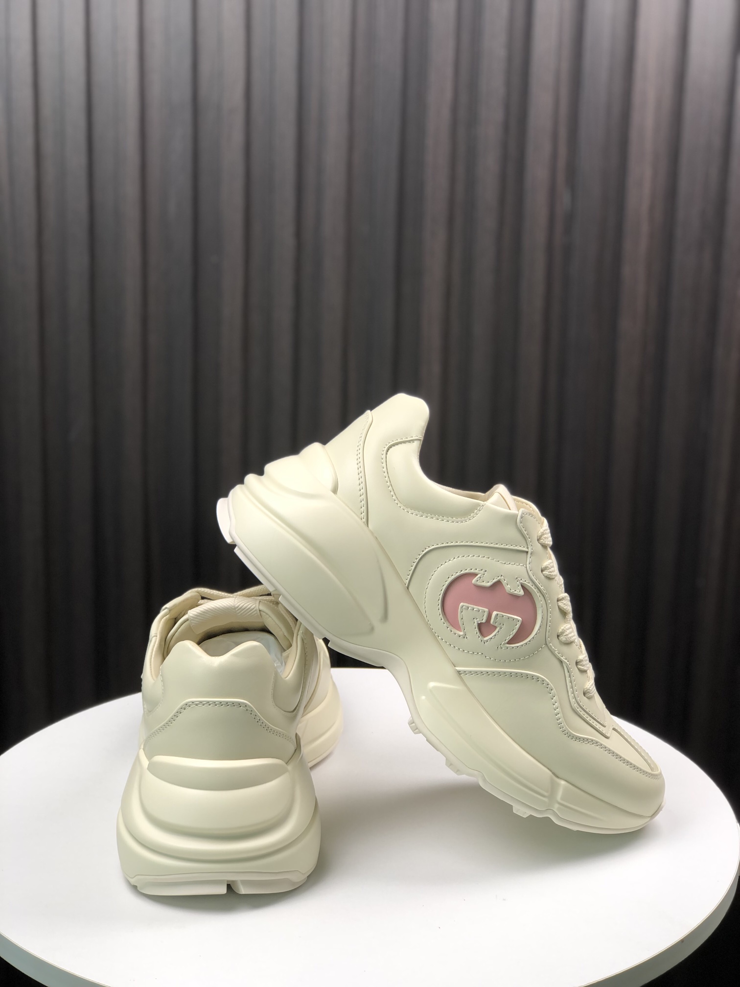 Gvc*1 python sneake