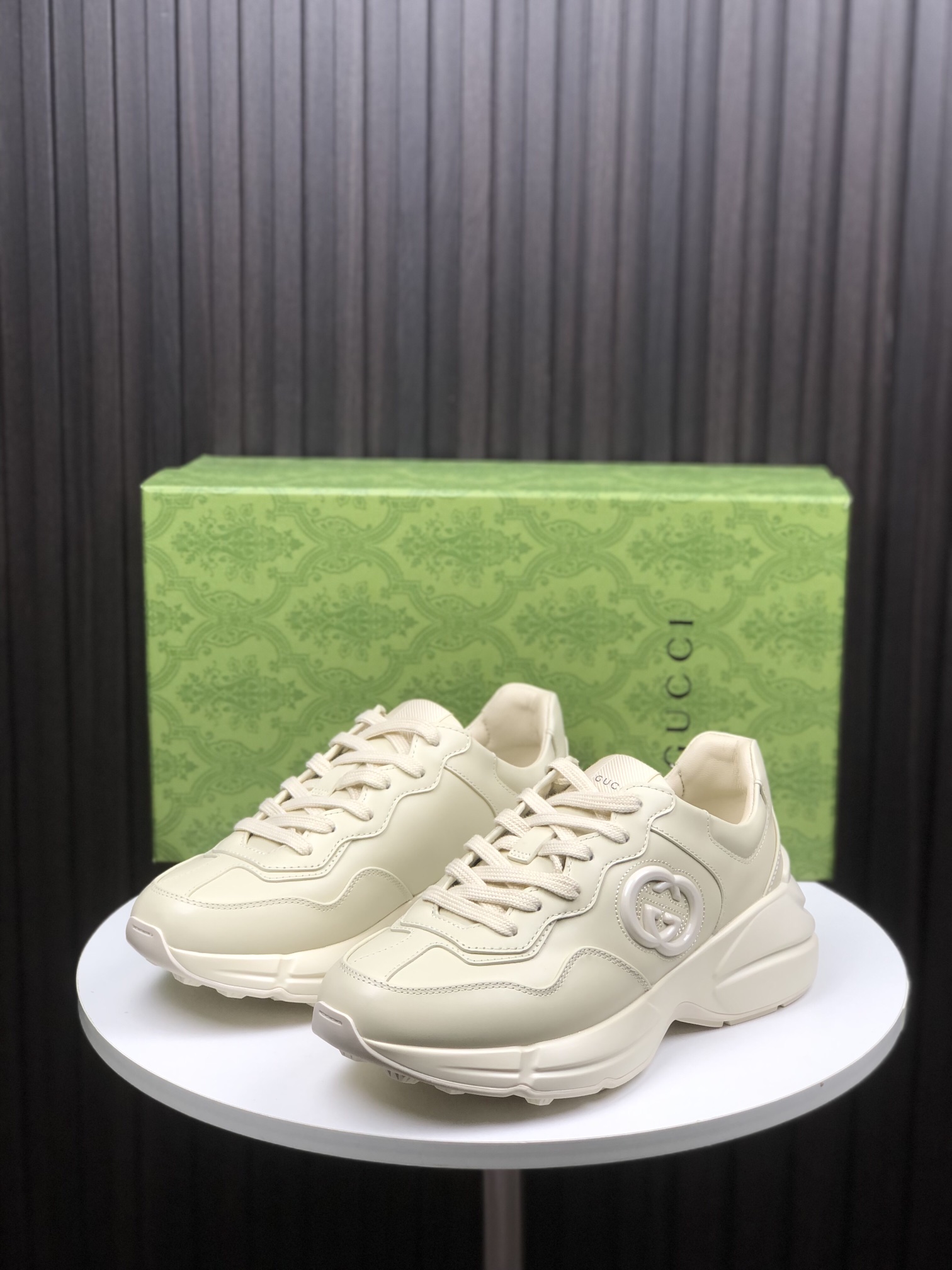 Gvc*1 python sneaker