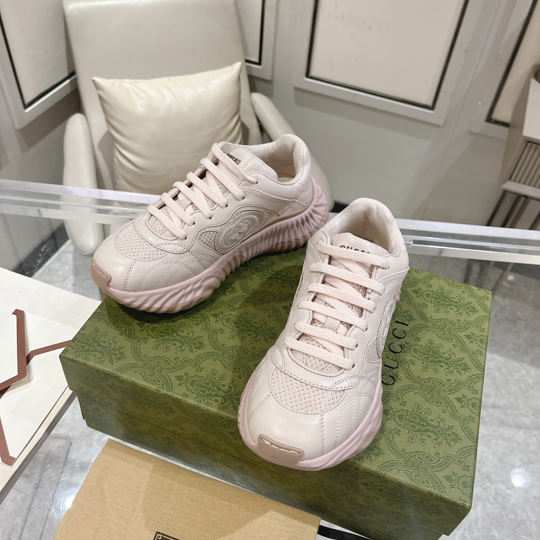 Gvc*1 python sneaker