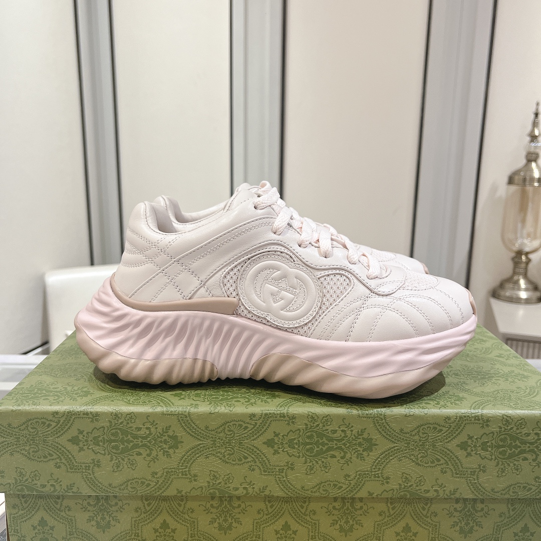 Gvc*1 python sneaker