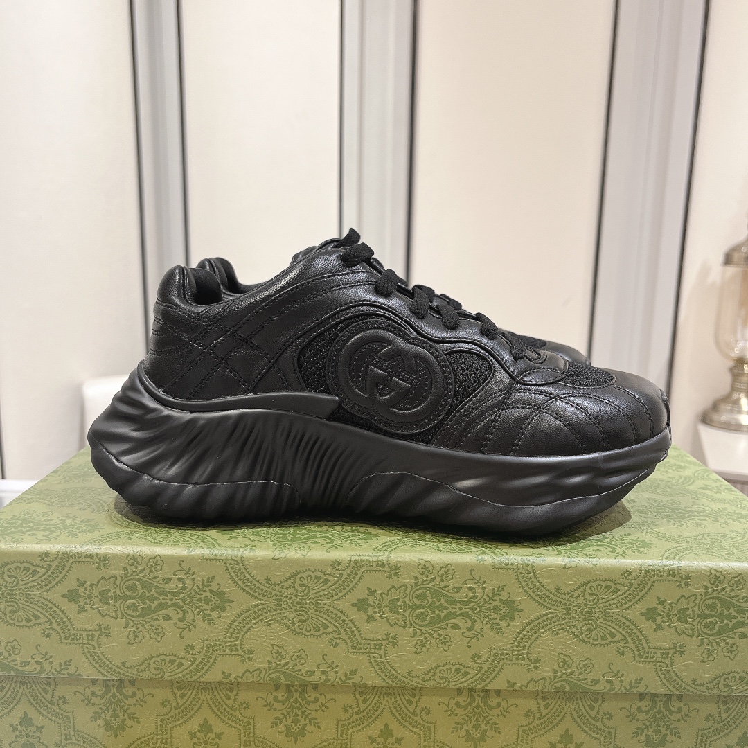 Gvc*1 python sneaker