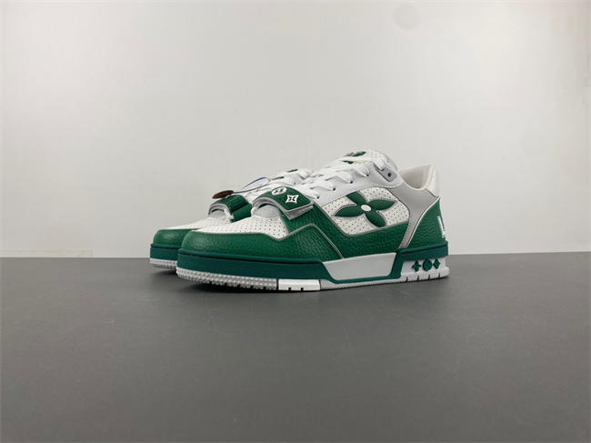 l0vis Vvtt0n lv trainer