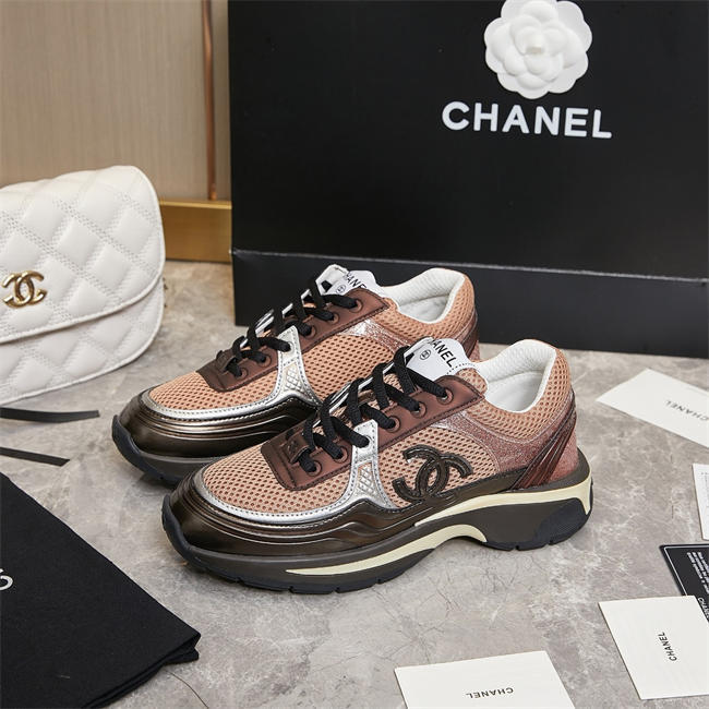 Ch**el trend sneaker