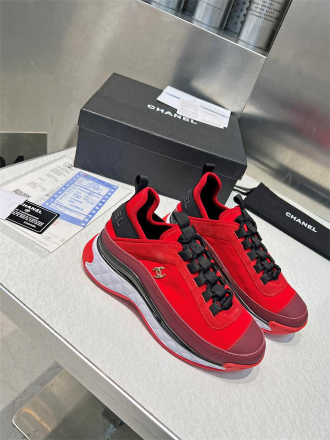 Ch**el trend sneaker