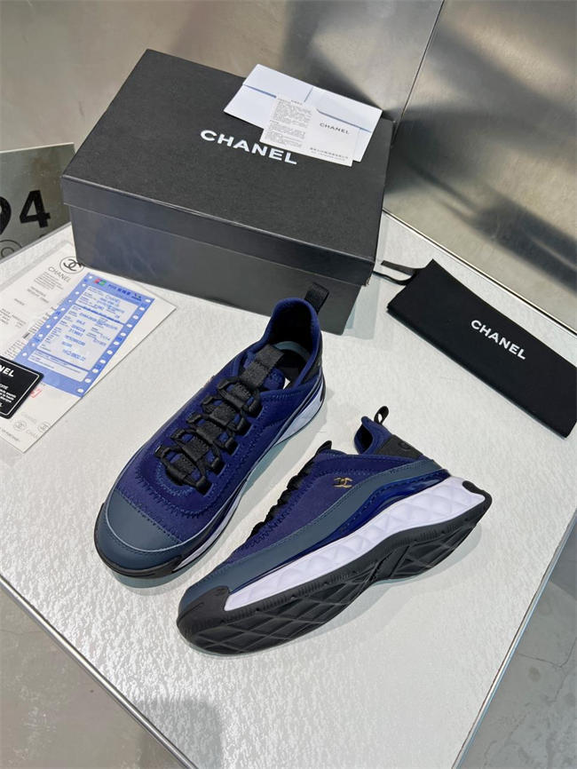 Ch**el trend sneaker