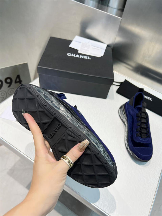 Ch**el trend sneaker