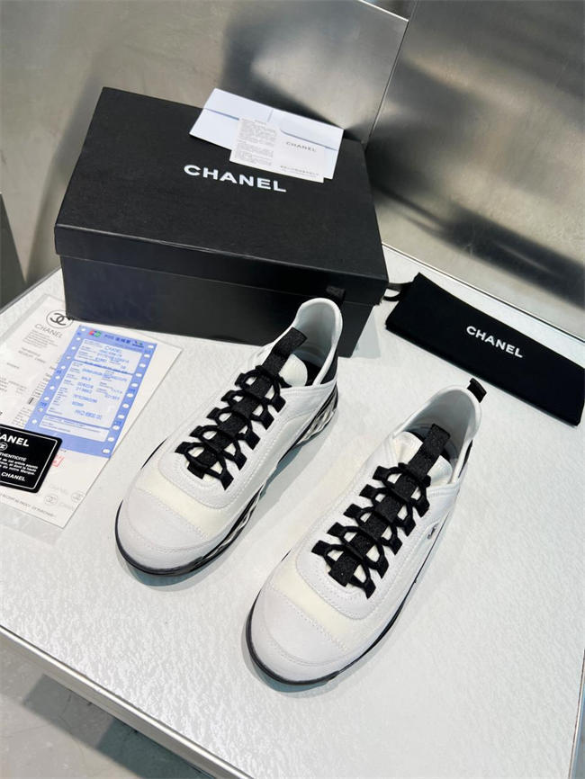 Ch**el trend sneaker