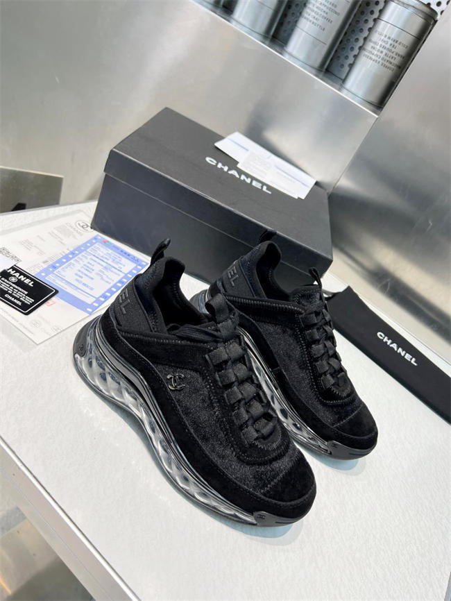 Ch**el trend sneaker