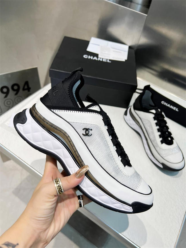 Ch**el trend sneaker