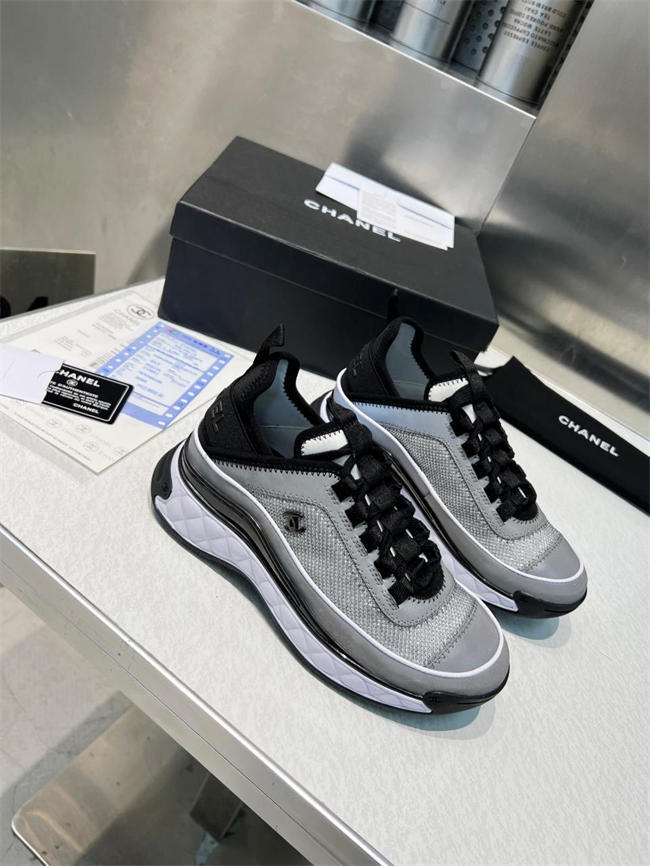Ch**el trend sneaker