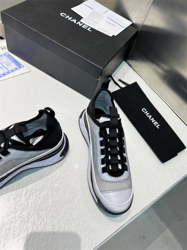 Ch**el trend sneaker