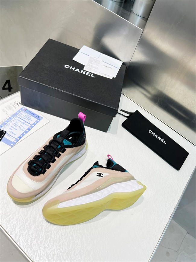 Ch**el trend sneaker