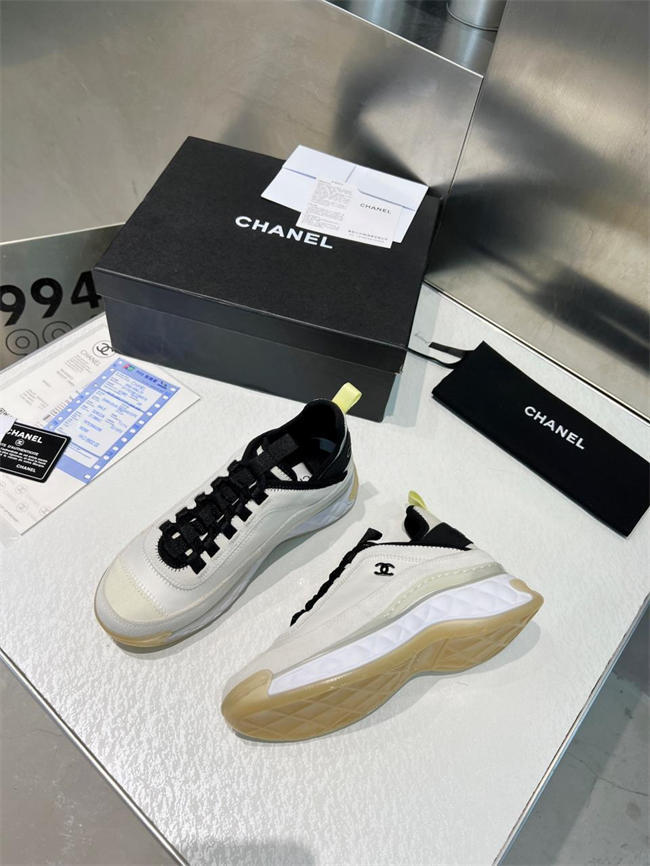 Ch**el trend sneaker