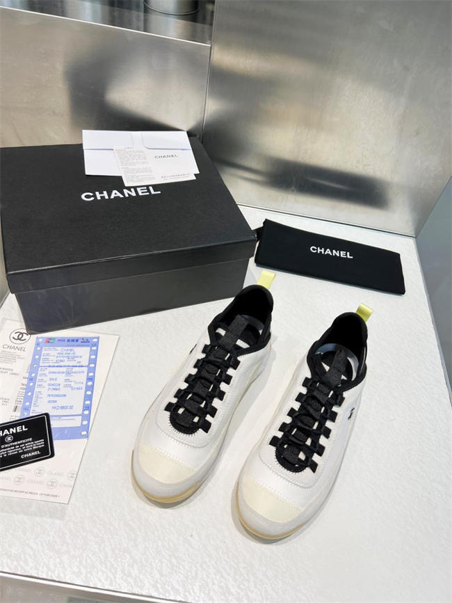 Ch**el trend sneaker