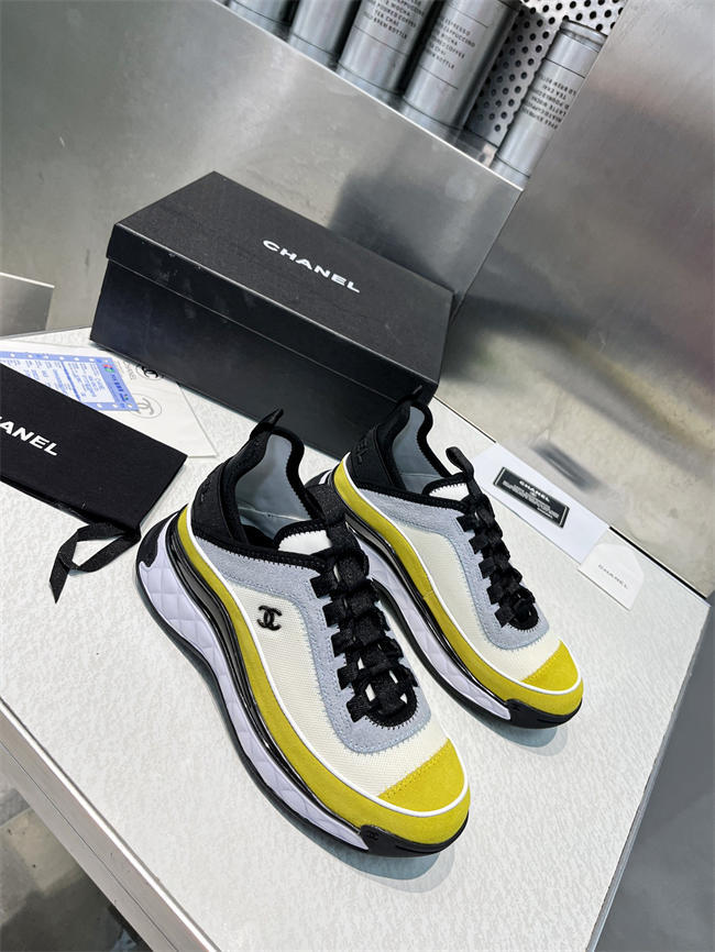 Ch**el trend sneaker