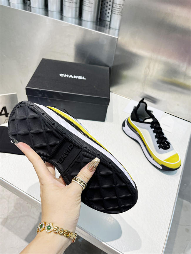 Ch**el trend sneaker