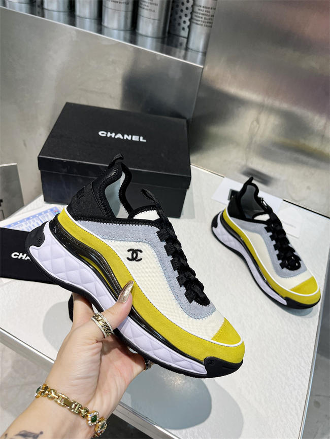 Ch**el trend sneaker
