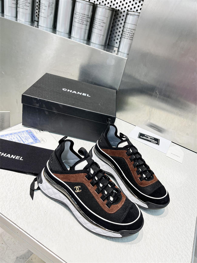 Ch**el trend sneaker