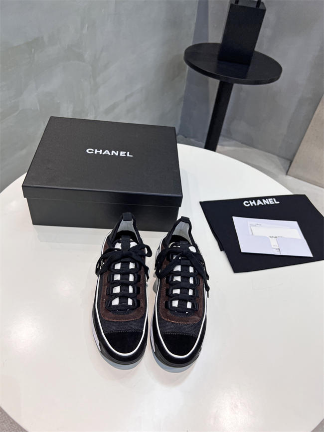 Ch**el trend sneaker