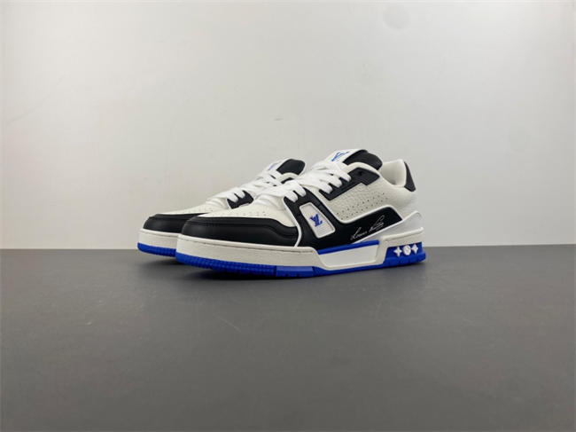 l0vis Vvtt0n lv trainer