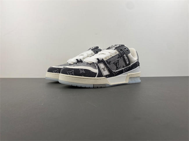l0vis Vvtt0n lv trainer