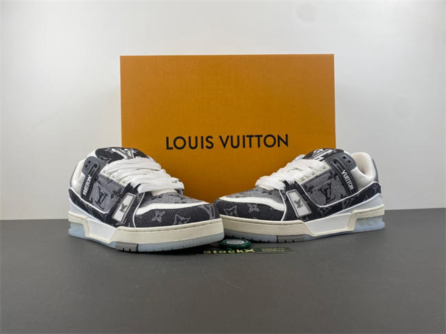 l0vis Vvtt0n lv trainer