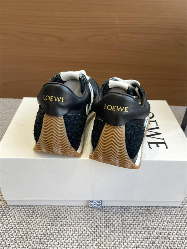 L0ew* sneaker