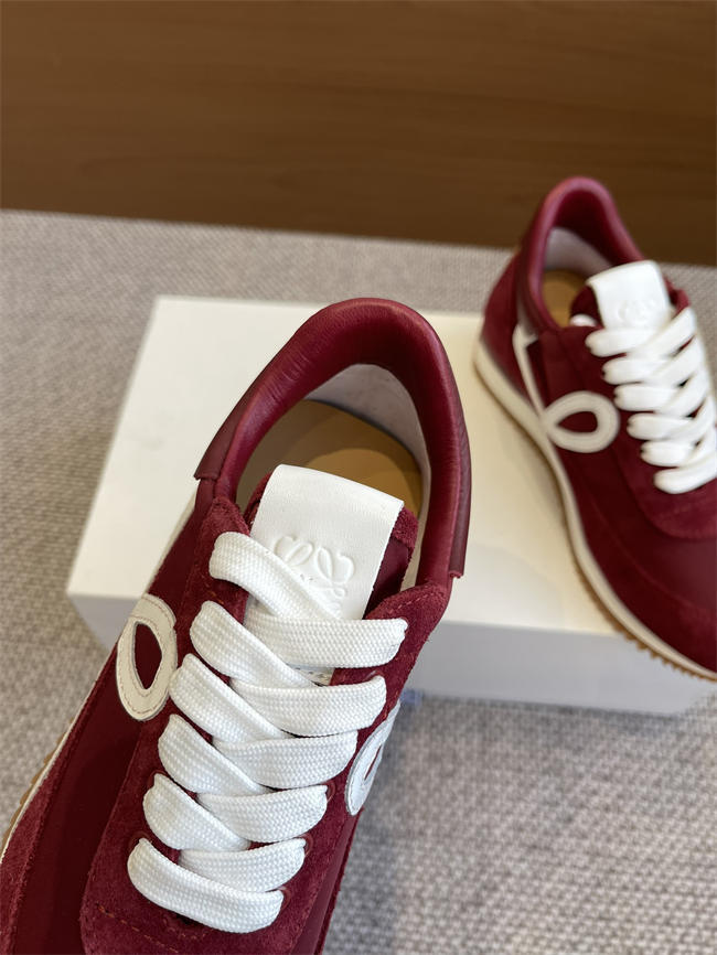 L0ew* sneaker