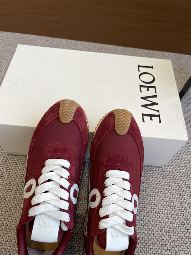 L0ew* sneaker
