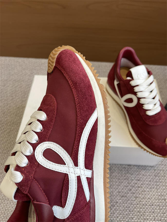 L0ew* sneaker