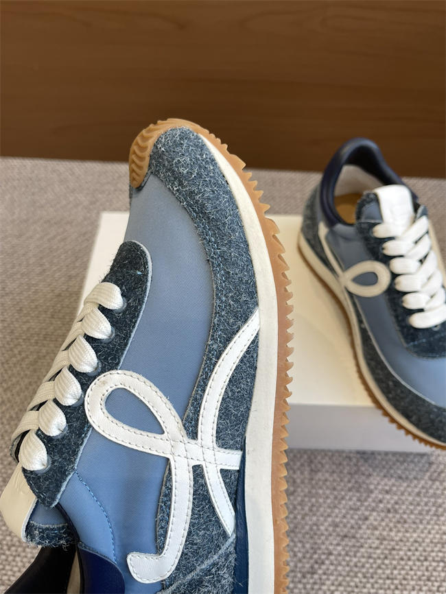 L0ew* sneaker