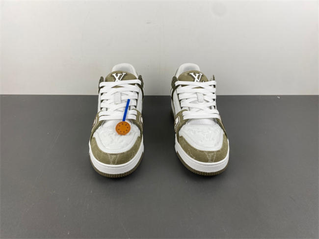 l0vis Vvtt0n lv trainer
