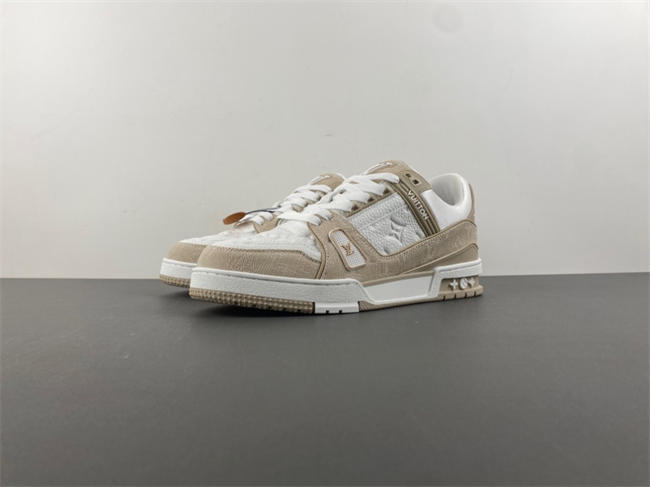 l0vis Vvtt0n lv trainer