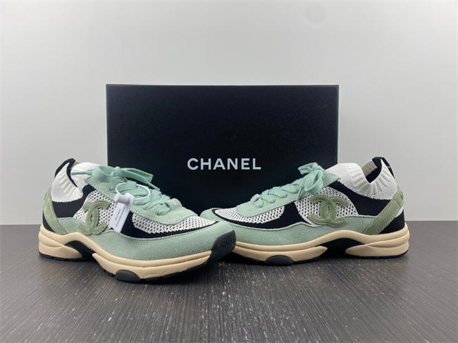 Ch**el | casual