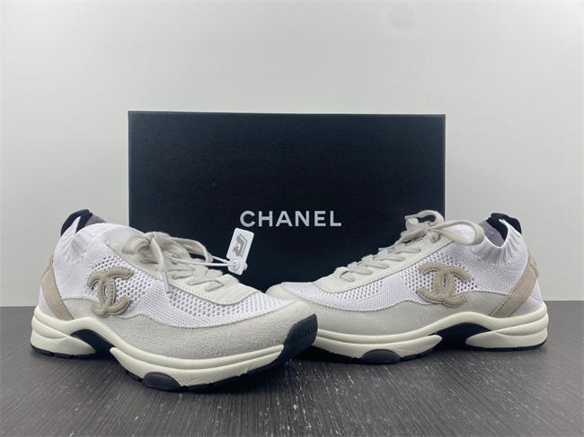 Ch**el | casual