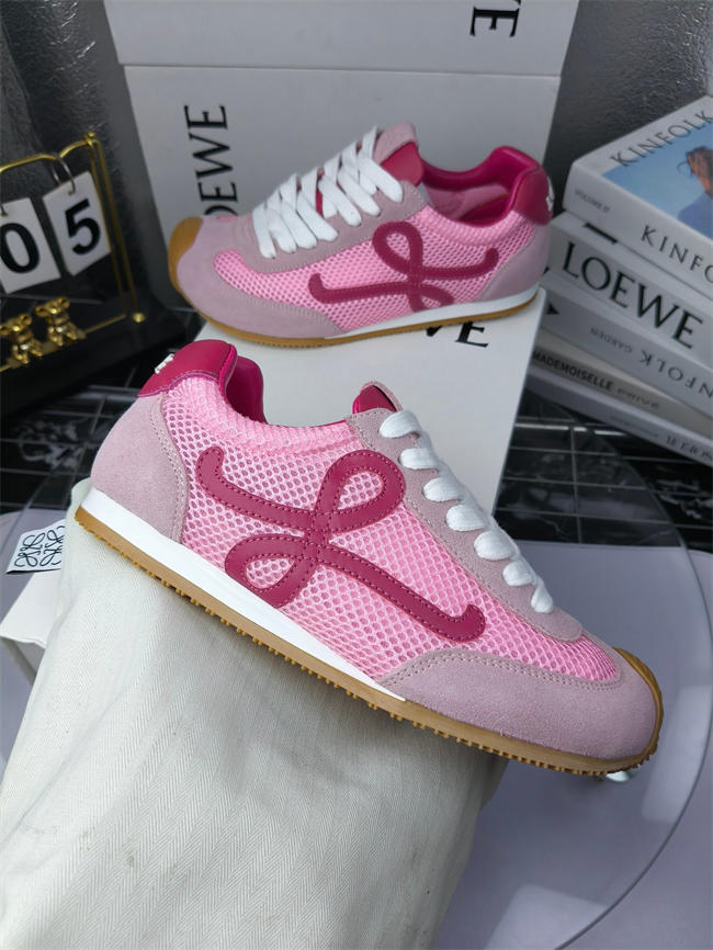 L0ew* sneaker