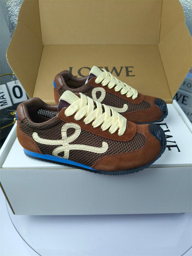 L0ew* sneaker