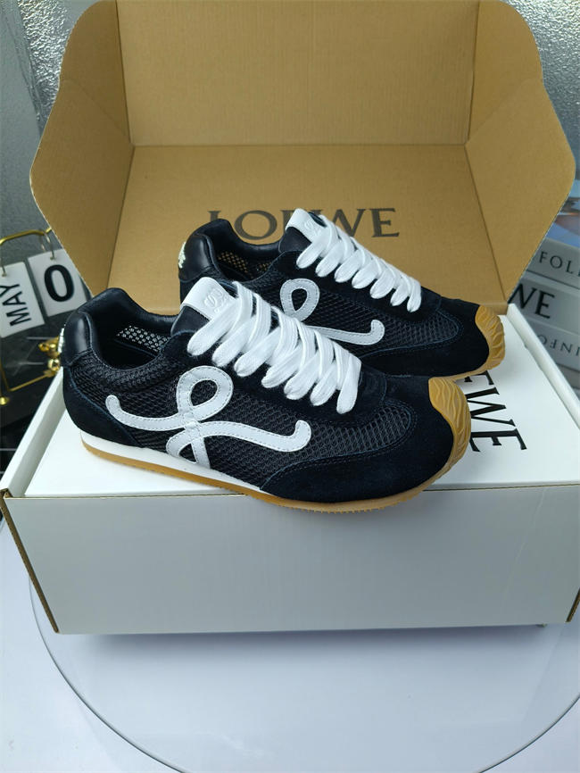 L0ew* sneaker